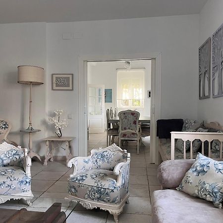 Villa Merenciana Agoncillo Εξωτερικό φωτογραφία