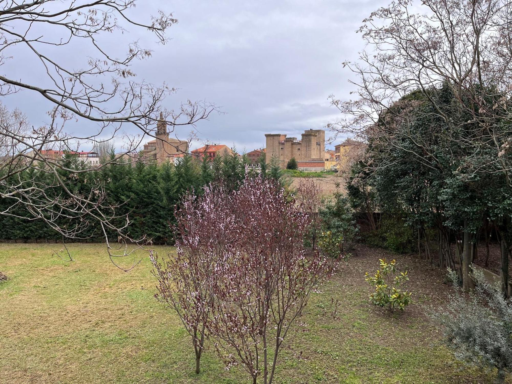Villa Merenciana Agoncillo Εξωτερικό φωτογραφία